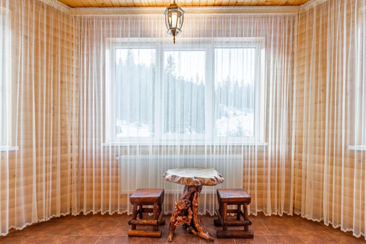 Villa Nikoletta Spa Bukovel Exterior photo