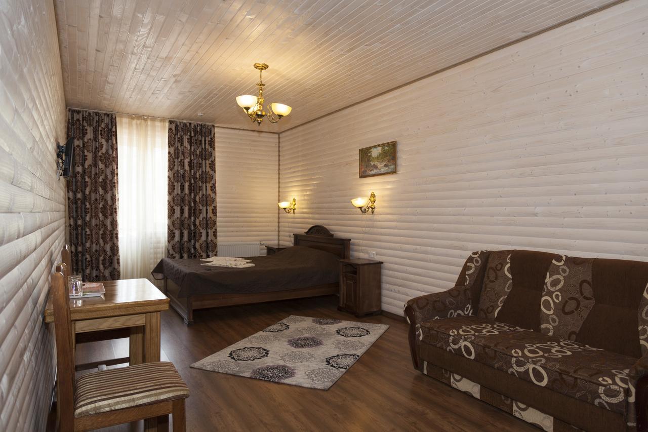 Villa Nikoletta Spa Bukovel Exterior photo
